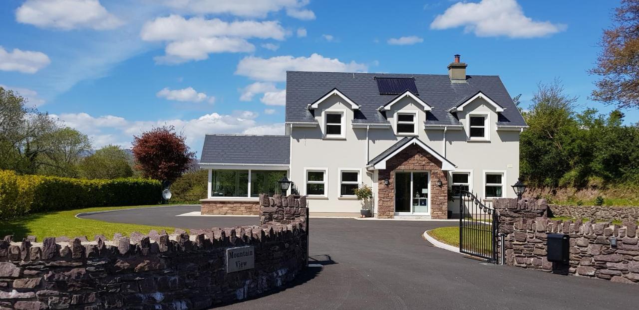 Mountain View Bed & Breakfast, Kenmare, Co. Kerry, Ireland Bagian luar foto