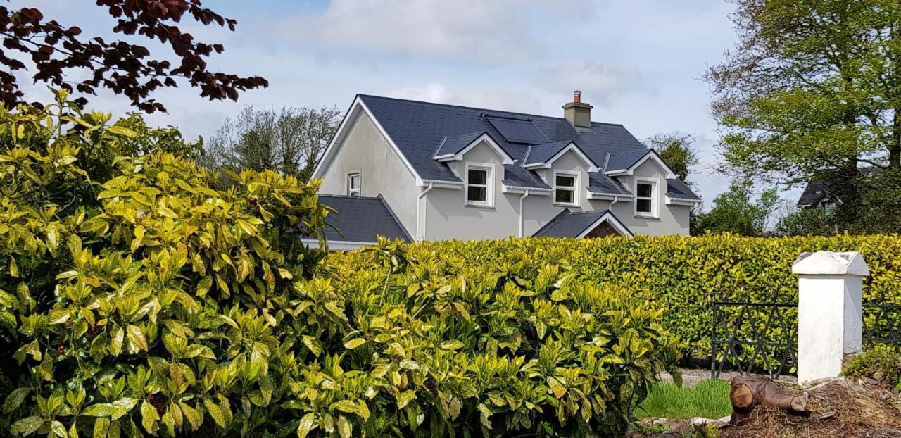 Mountain View Bed & Breakfast, Kenmare, Co. Kerry, Ireland Bagian luar foto