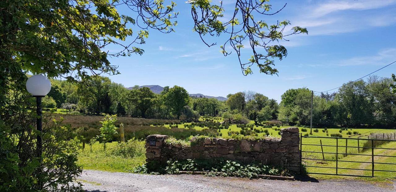 Mountain View Bed & Breakfast, Kenmare, Co. Kerry, Ireland Bagian luar foto