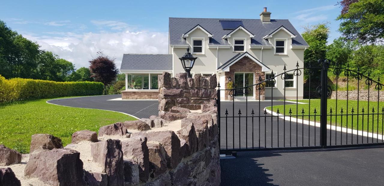 Mountain View Bed & Breakfast, Kenmare, Co. Kerry, Ireland Bagian luar foto