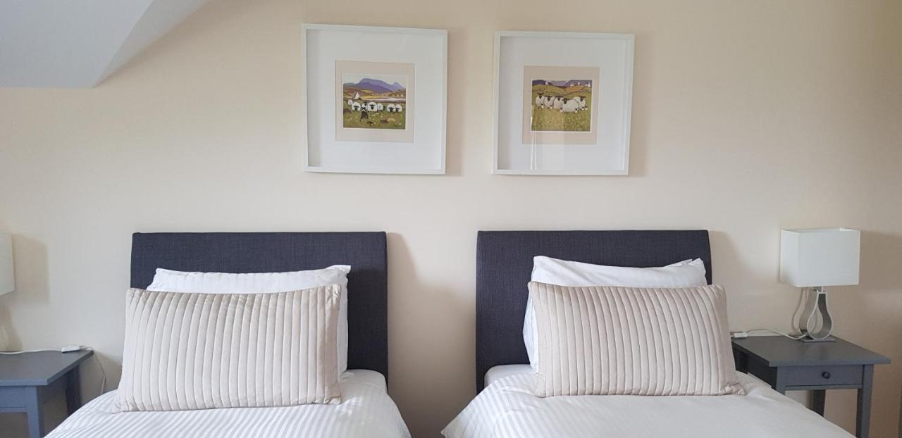 Mountain View Bed & Breakfast, Kenmare, Co. Kerry, Ireland Bagian luar foto