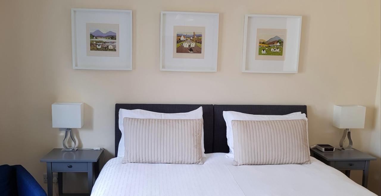 Mountain View Bed & Breakfast, Kenmare, Co. Kerry, Ireland Bagian luar foto